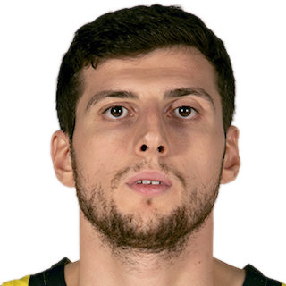 https://img.yikaqiche.com/img/basketball/player/9d7d9fbaaef2a4427a00c459a029c332.png